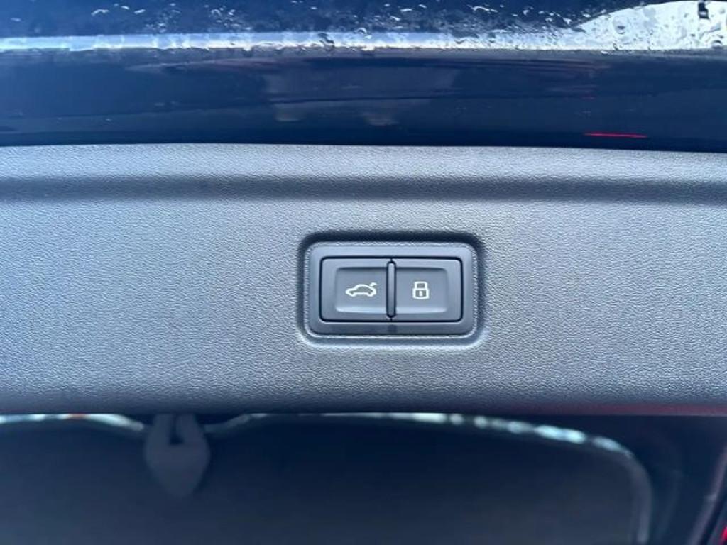 Audi S6 e-tron