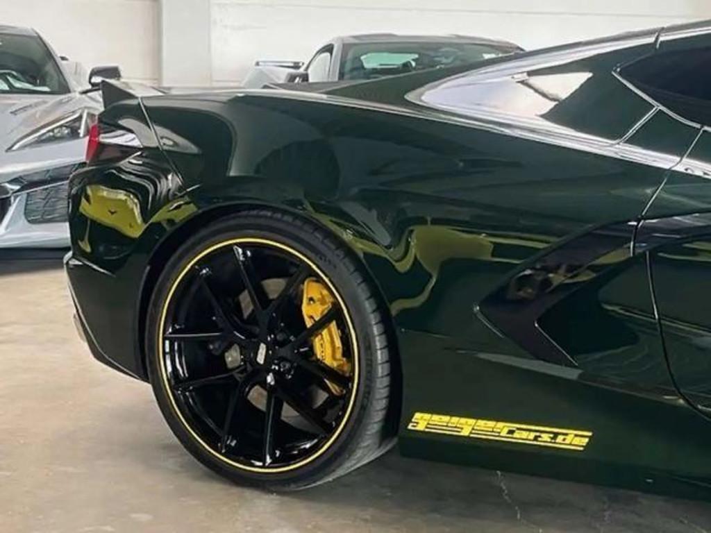 Corvette C8