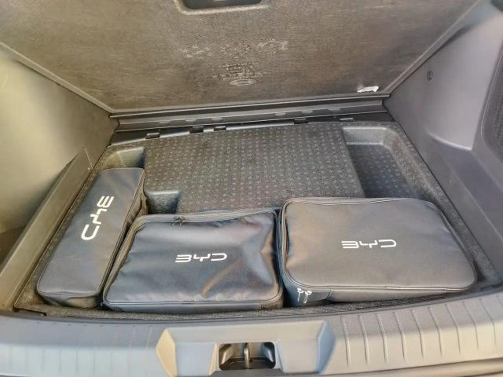 BYD Seal U