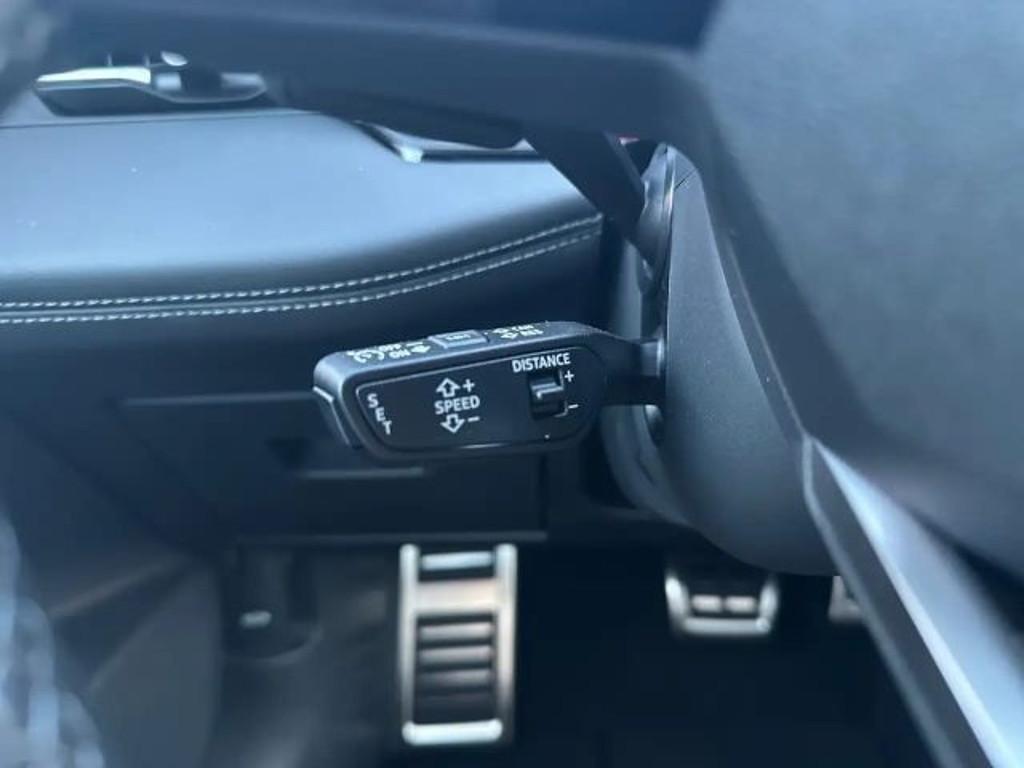 Audi S6 e-tron