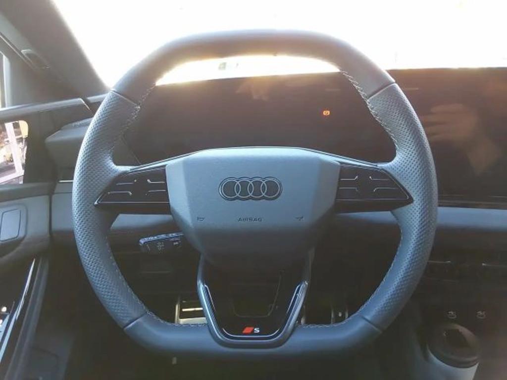 Audi S6 e-tron