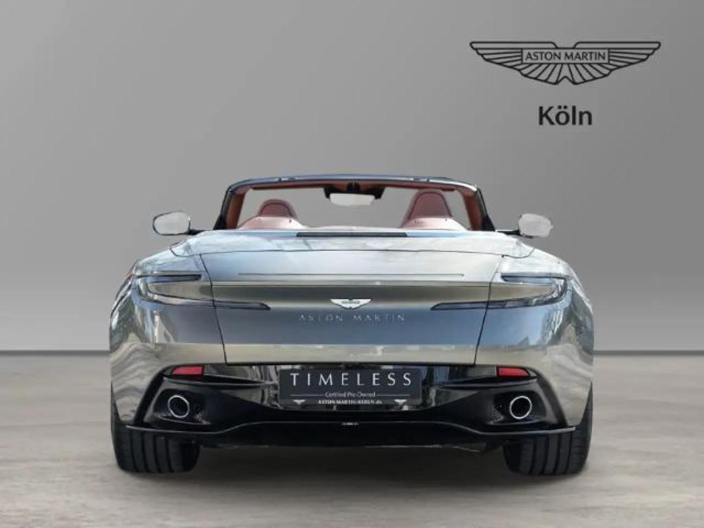 Aston Martin DB12