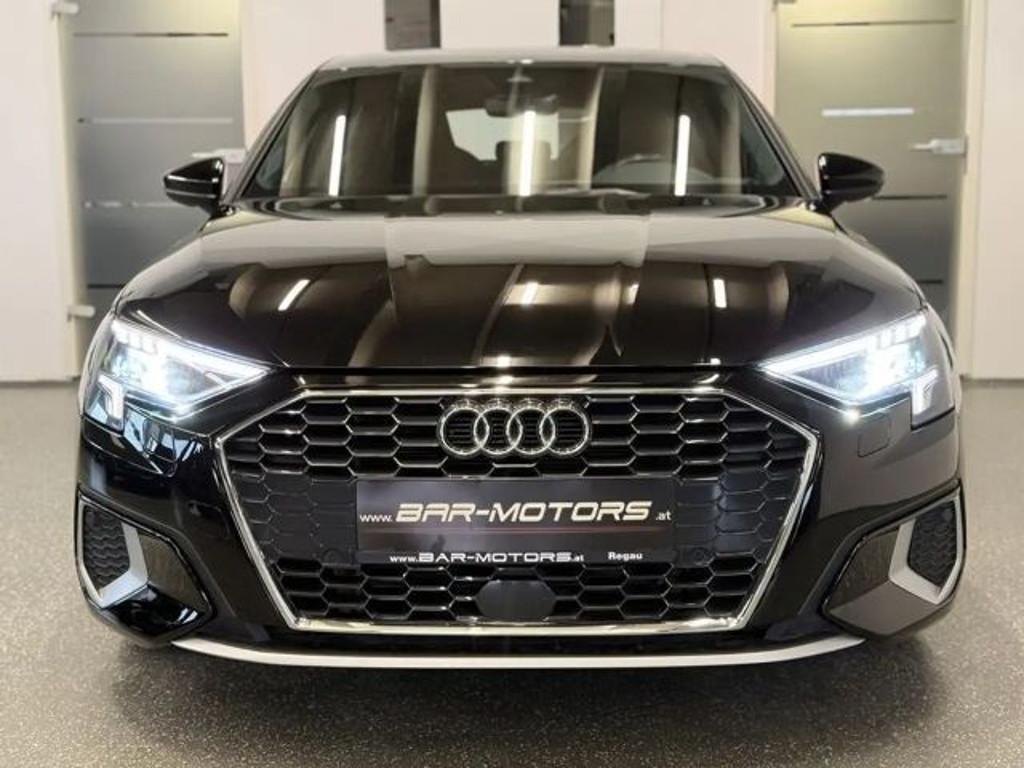 Audi A3 2023 Benzine