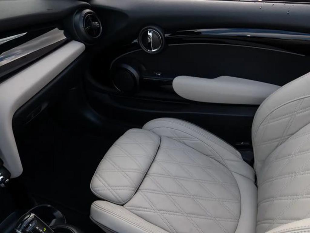 Mini Cooper Cabrio