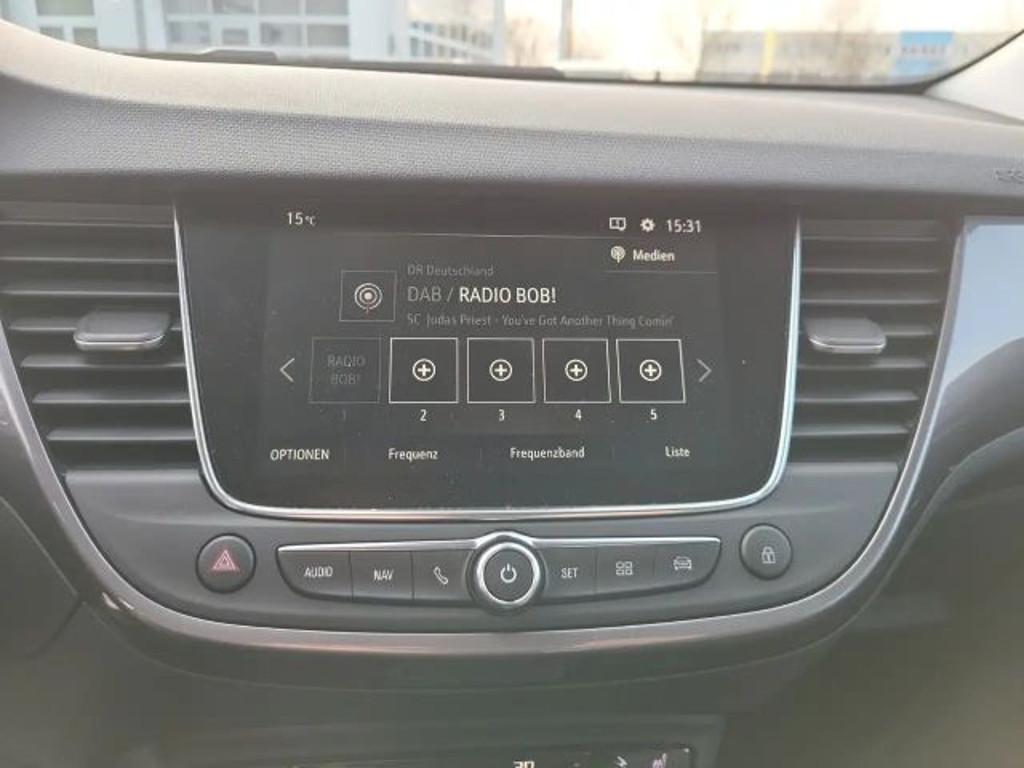 Opel Crossland X