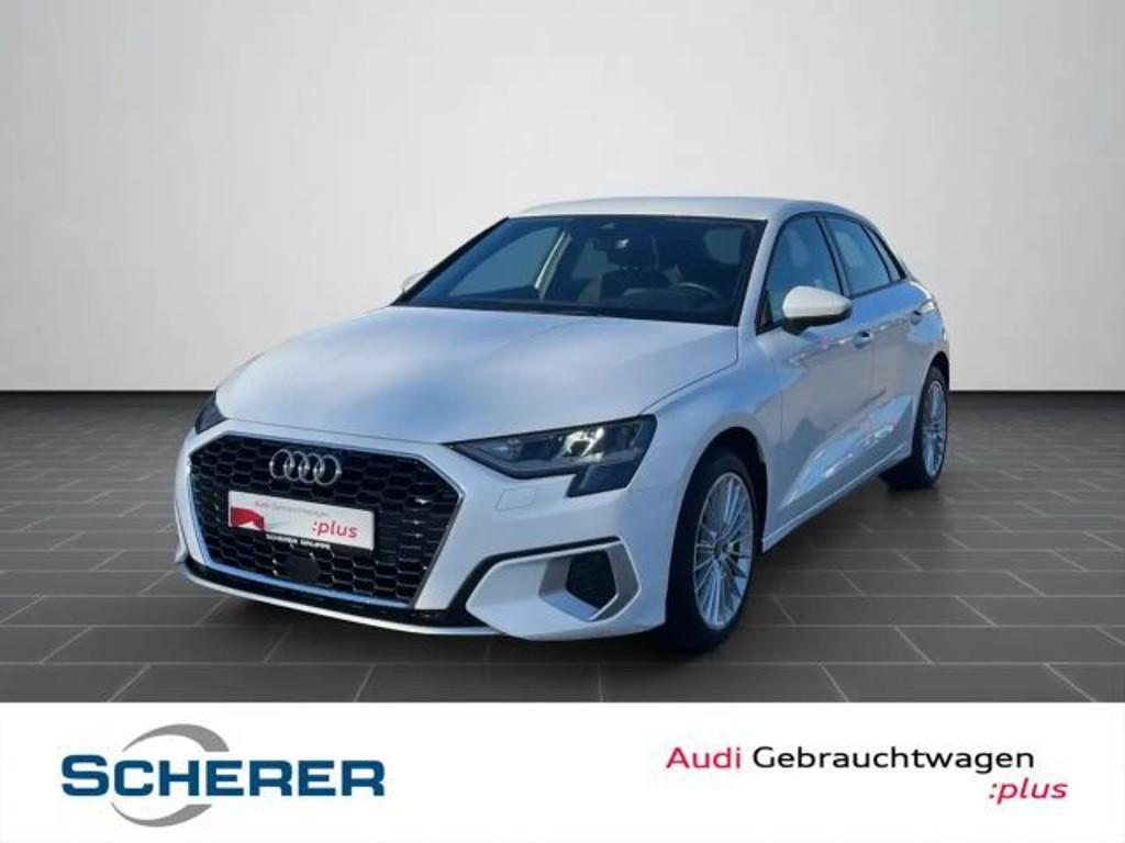 Audi A3 2023 Benzine