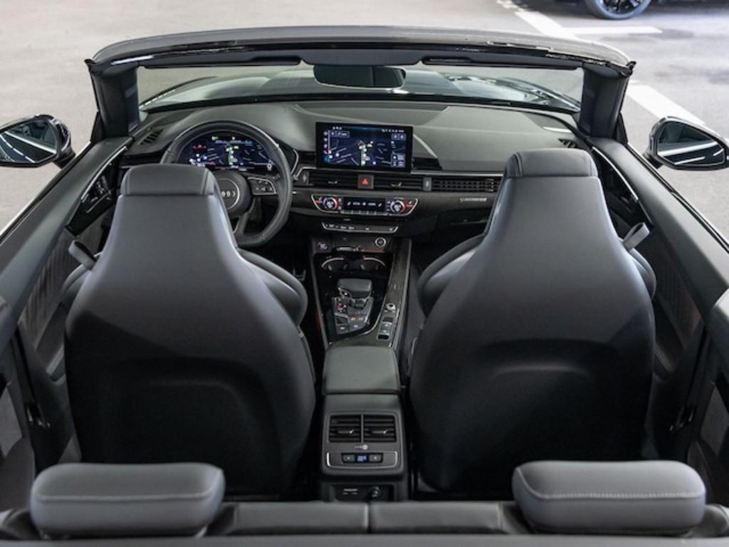Audi S5