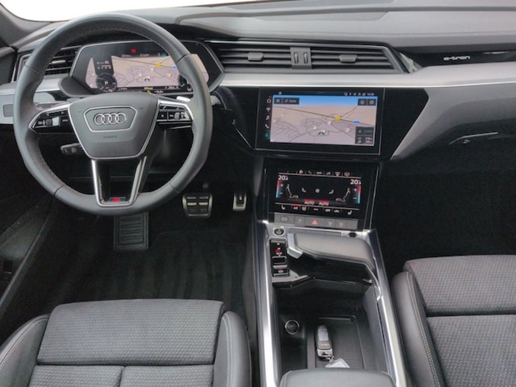 Audi Q8 e-tron