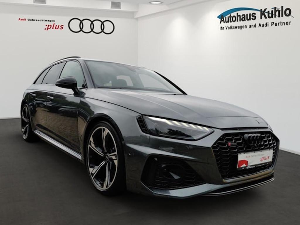 Audi RS4
