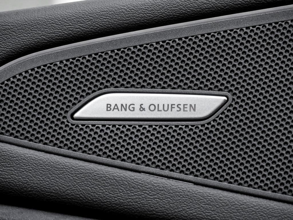 Audi SQ6 e-tron