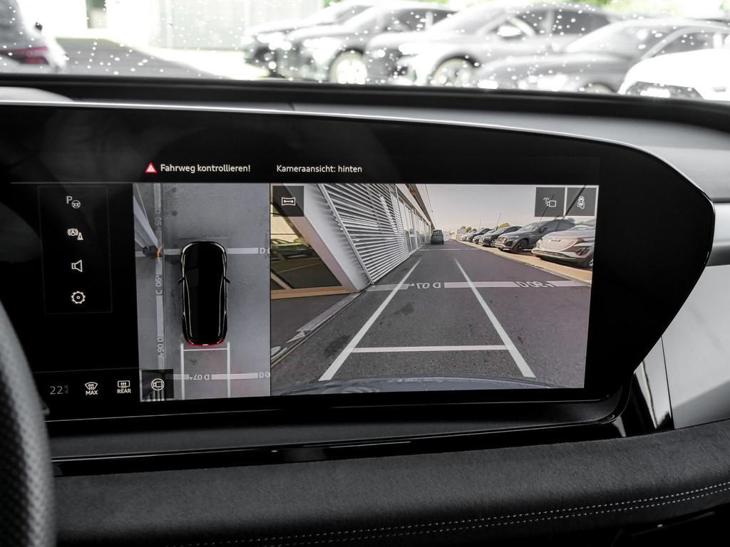 Audi SQ6 e-tron