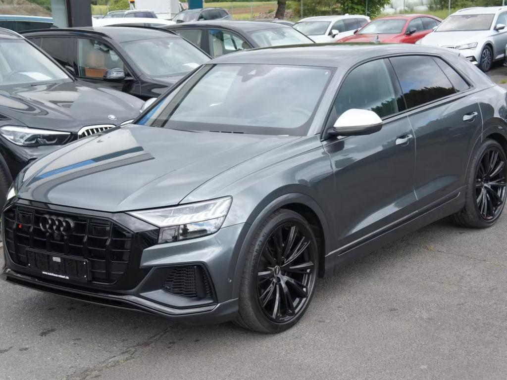 Audi SQ8 2022 Benzine