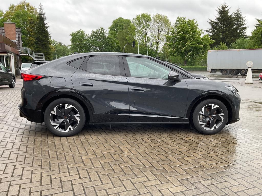Cupra Tavascan