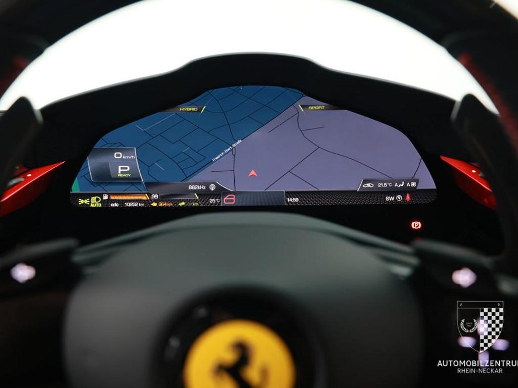Ferrari SF90