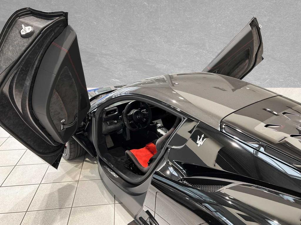 Maserati MC20
