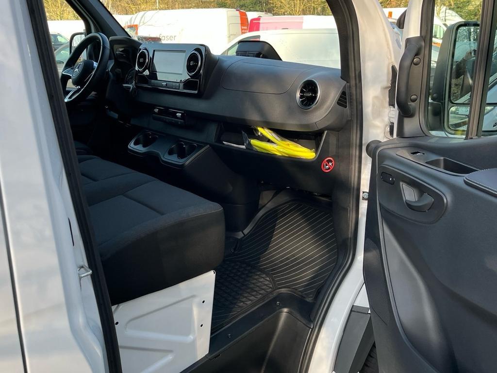Mercedes-Benz eSprinter