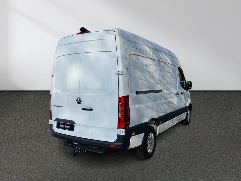 Mercedes-Benz eSprinter