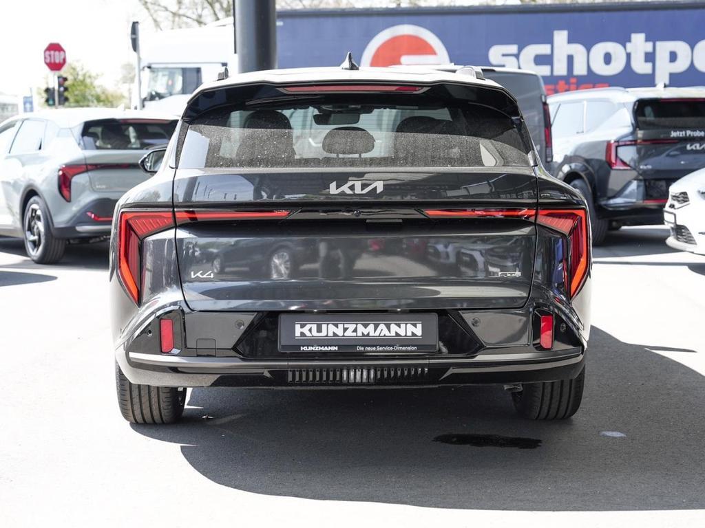 Kia K4