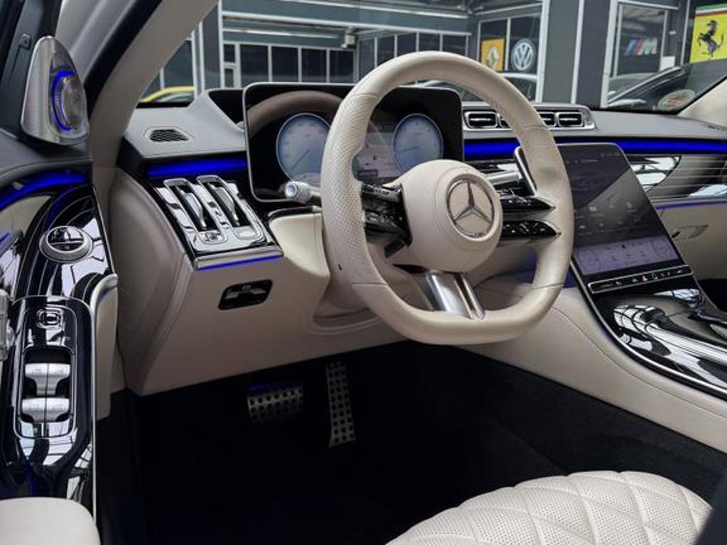 Mercedes-Benz S-Klasse