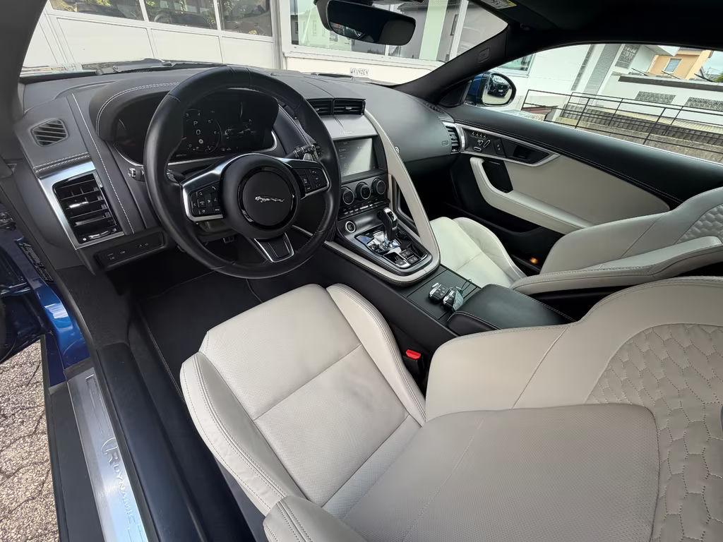 Jaguar F-Type