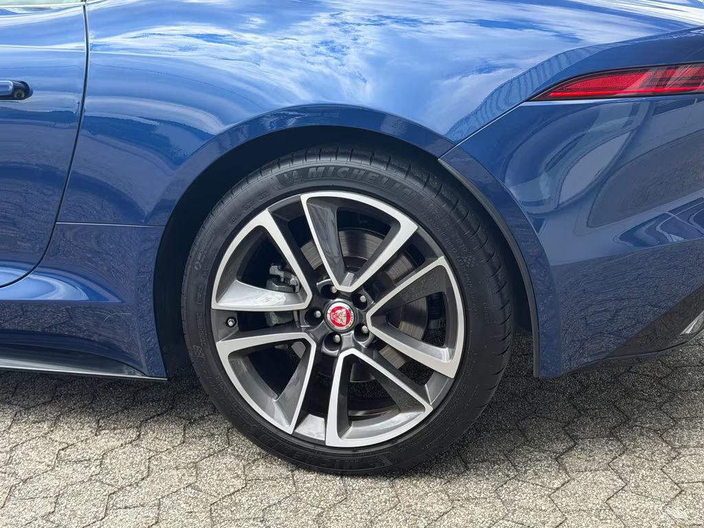 Jaguar F-Type