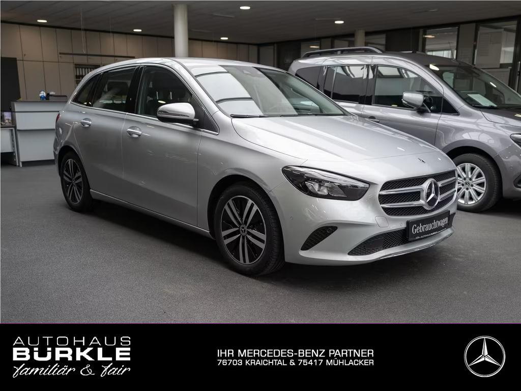 Mercedes-Benz B-Klasse 2022 Benzine