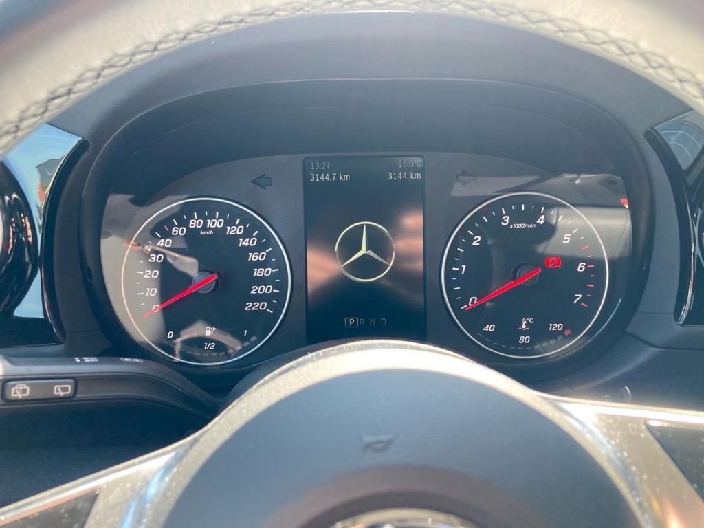 Mercedes-Benz T 180