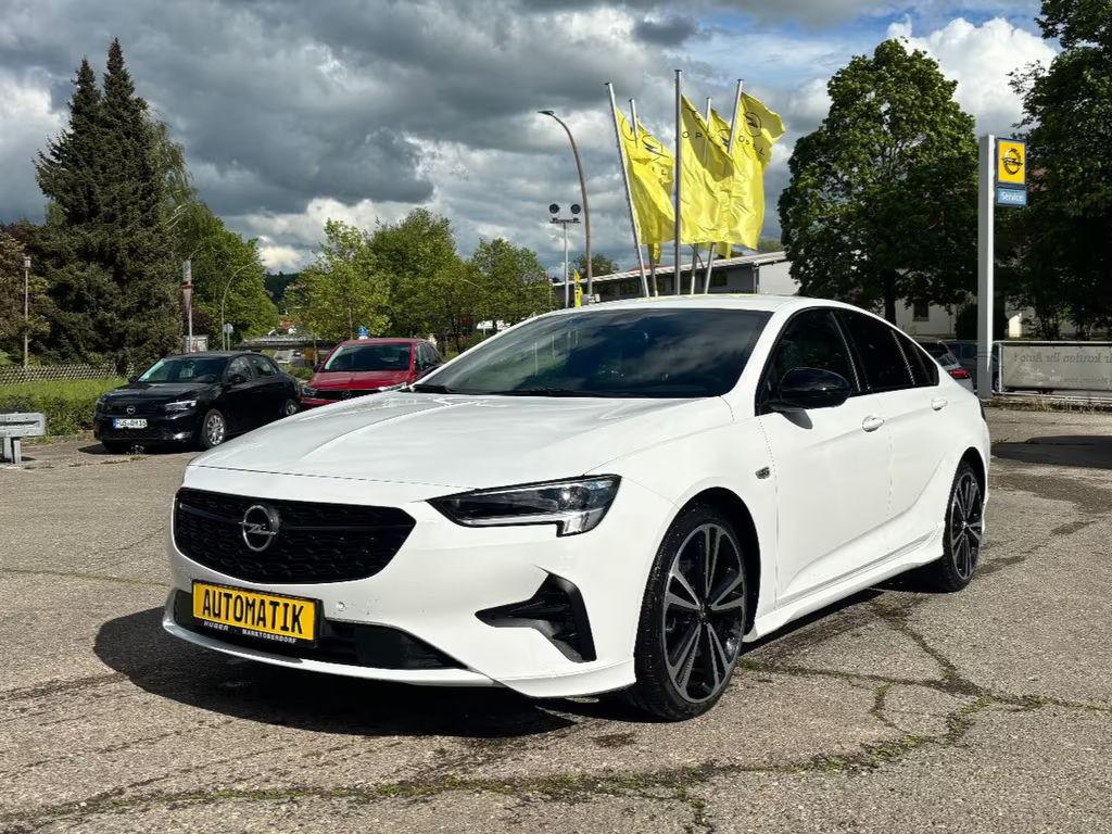 Opel Insignia 2022 Benzine