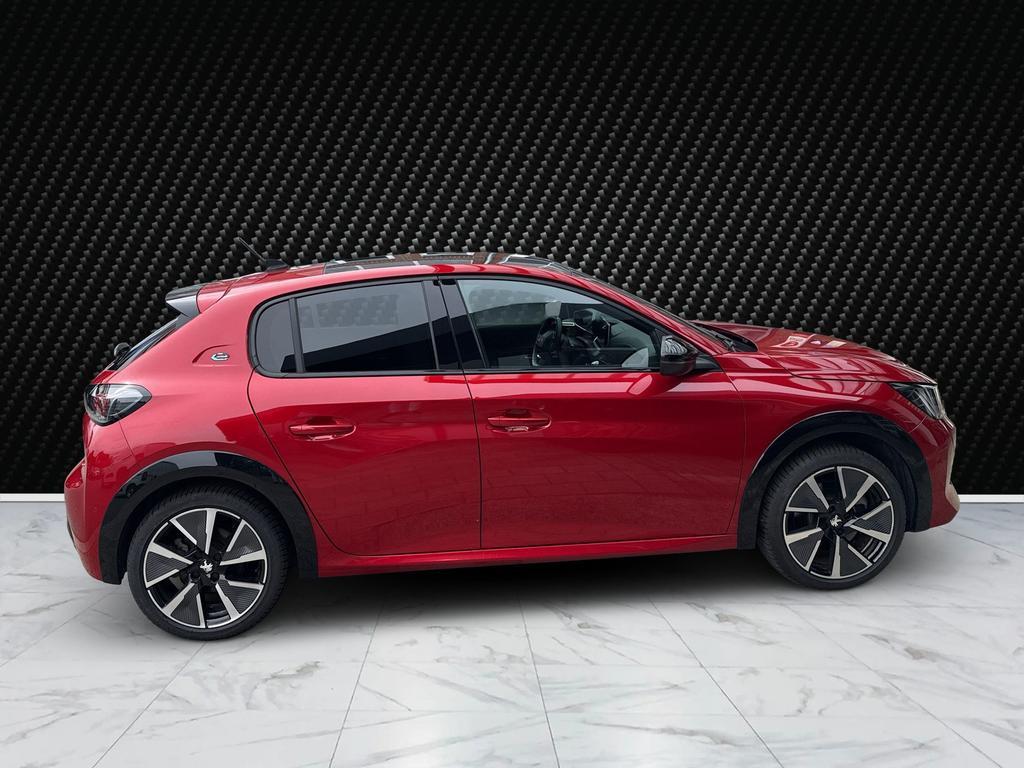 Peugeot e-208
