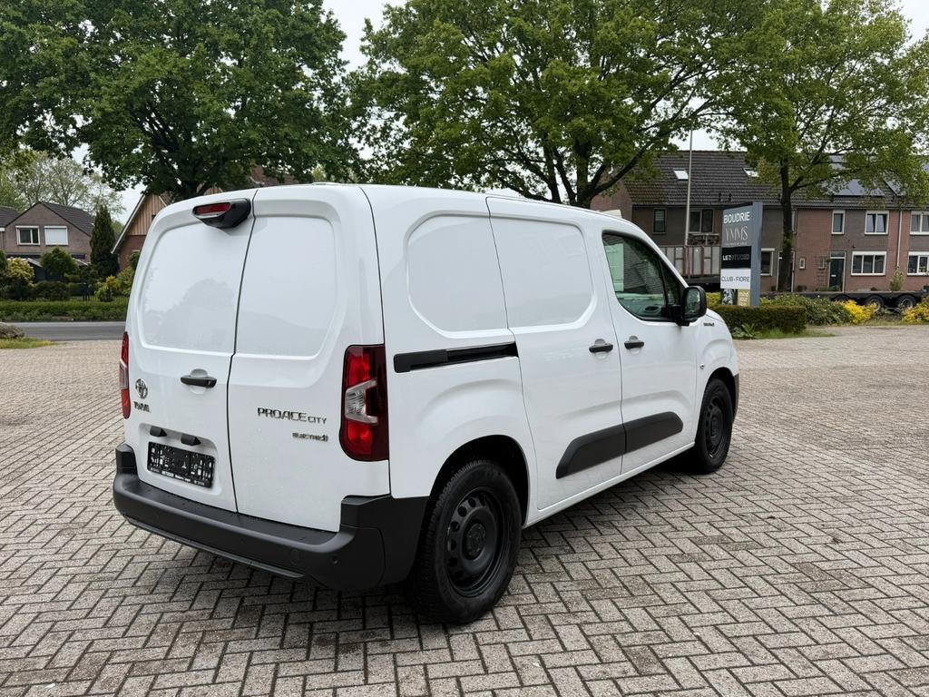 Toyota Proace (Verso)