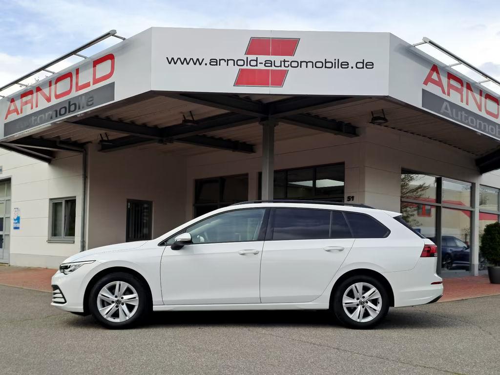 Volkswagen Golf 2022 Benzine