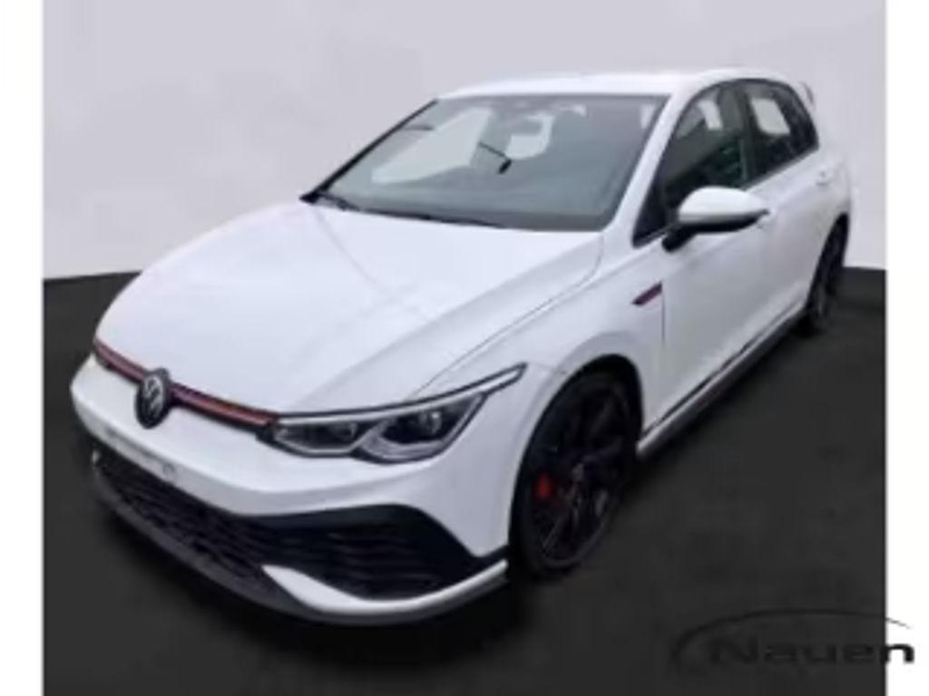 Volkswagen Golf 2024 Benzine