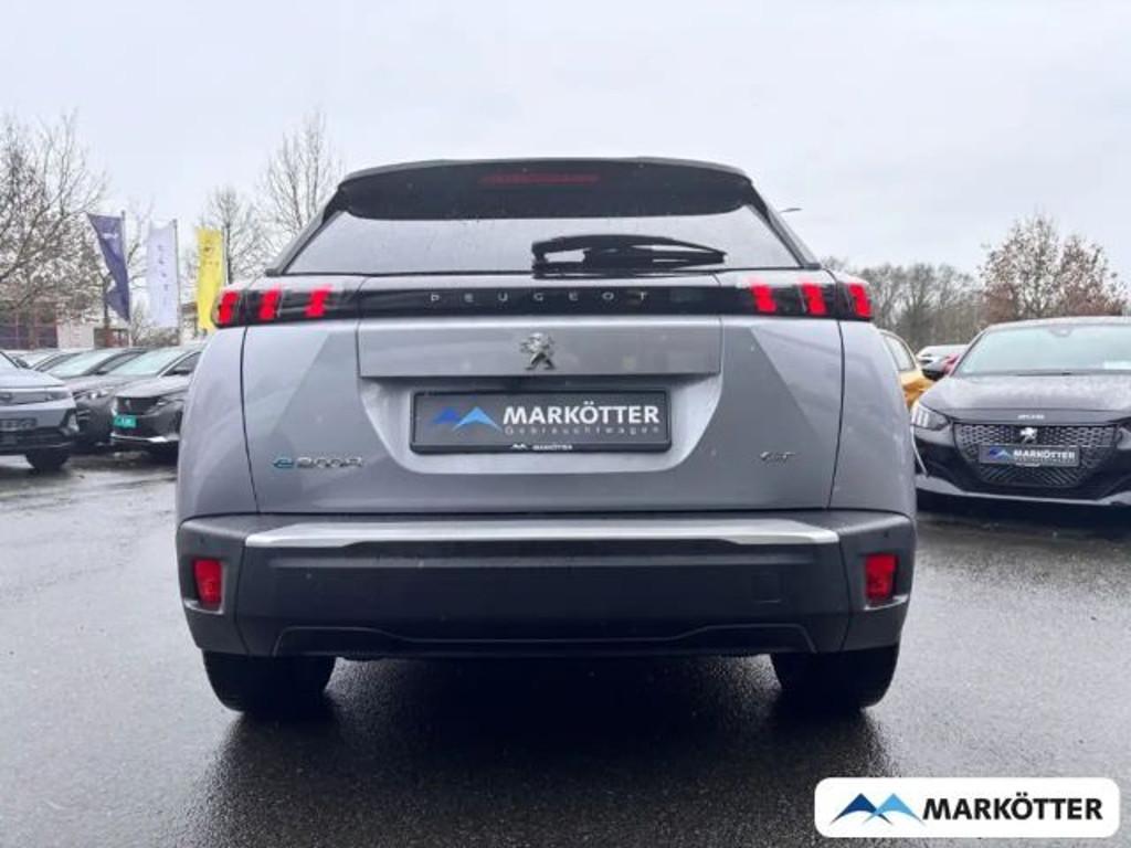 Peugeot e-2008