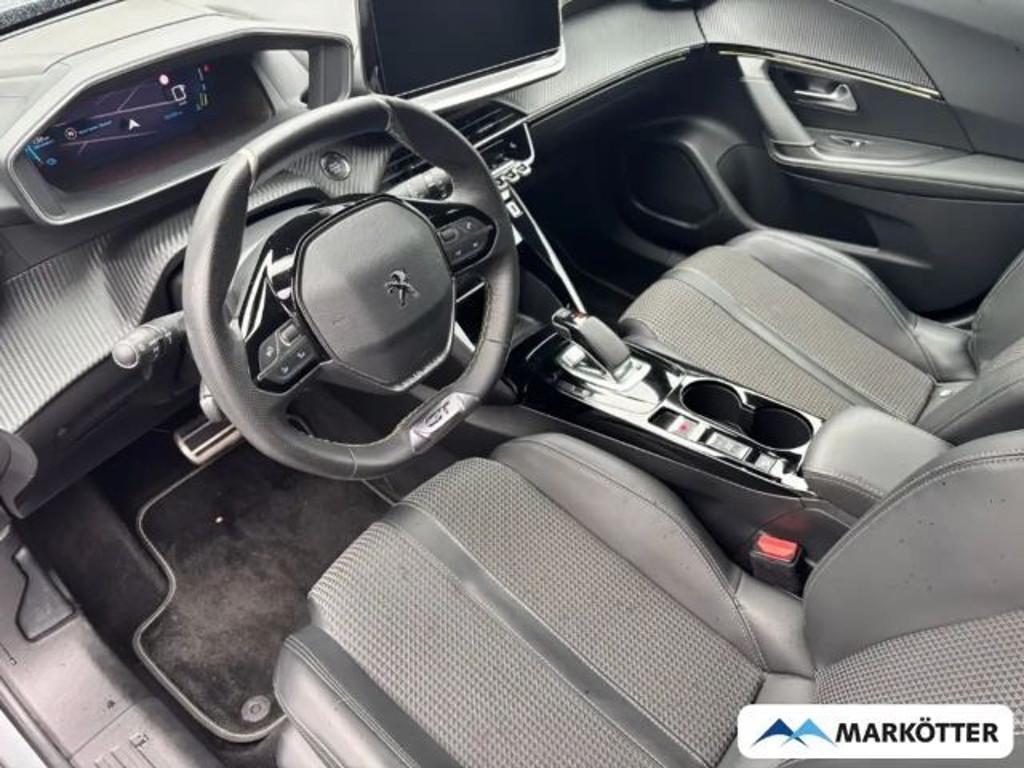 Peugeot e-2008