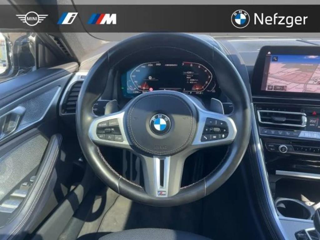 BMW M850