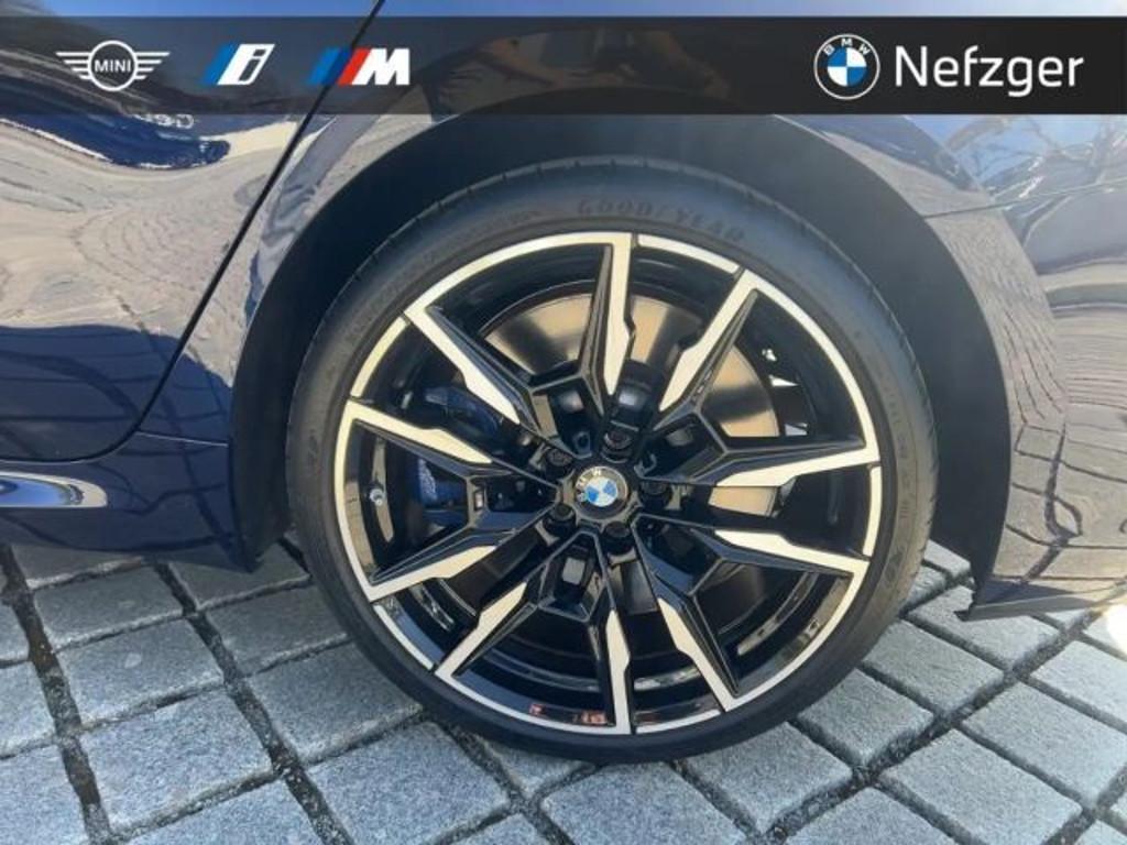 BMW M850