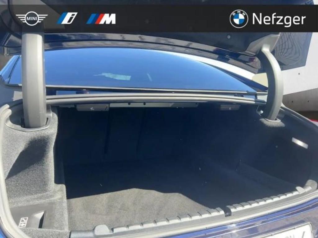 BMW M850
