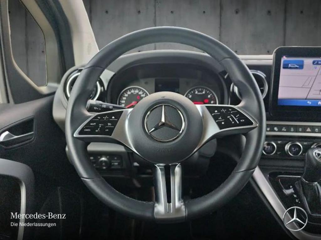 Mercedes-Benz T 180
