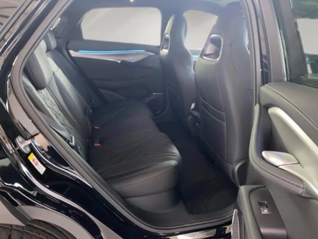 BYD Sealion 7