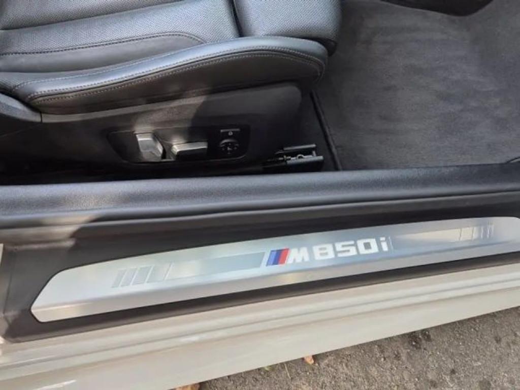 BMW M850
