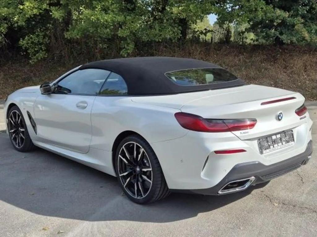 BMW M850