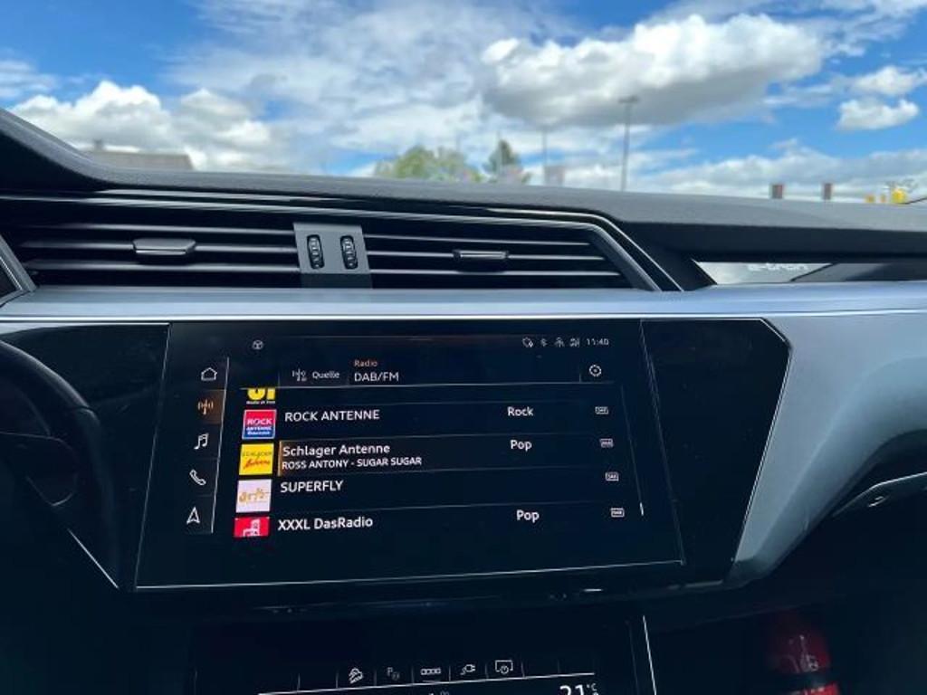 Audi e-tron