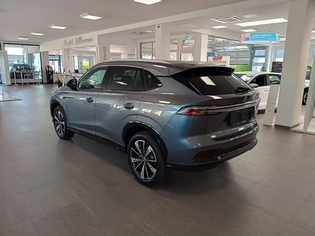 MG HS