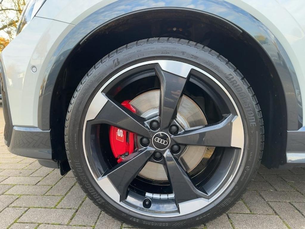 Audi SQ2