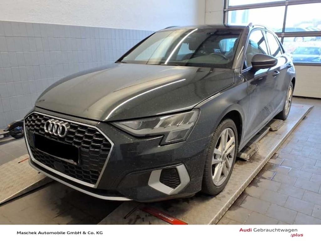 Audi A3 2023 Benzine