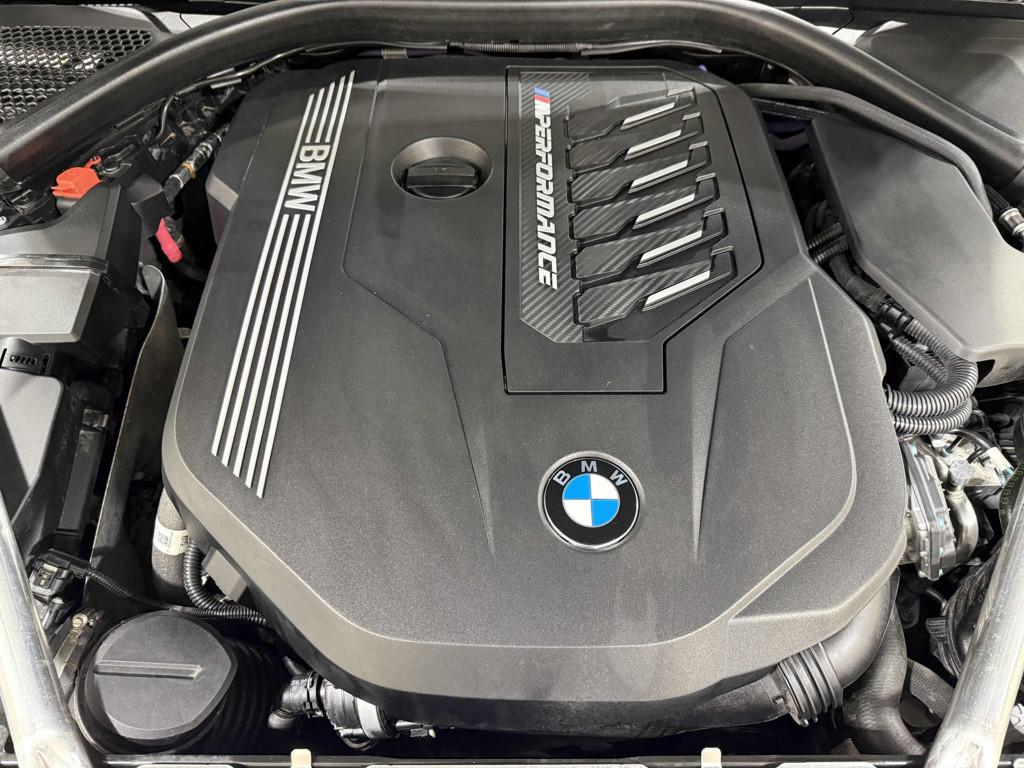 BMW M440