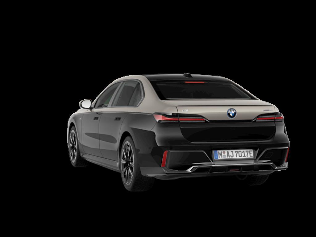 BMW i7