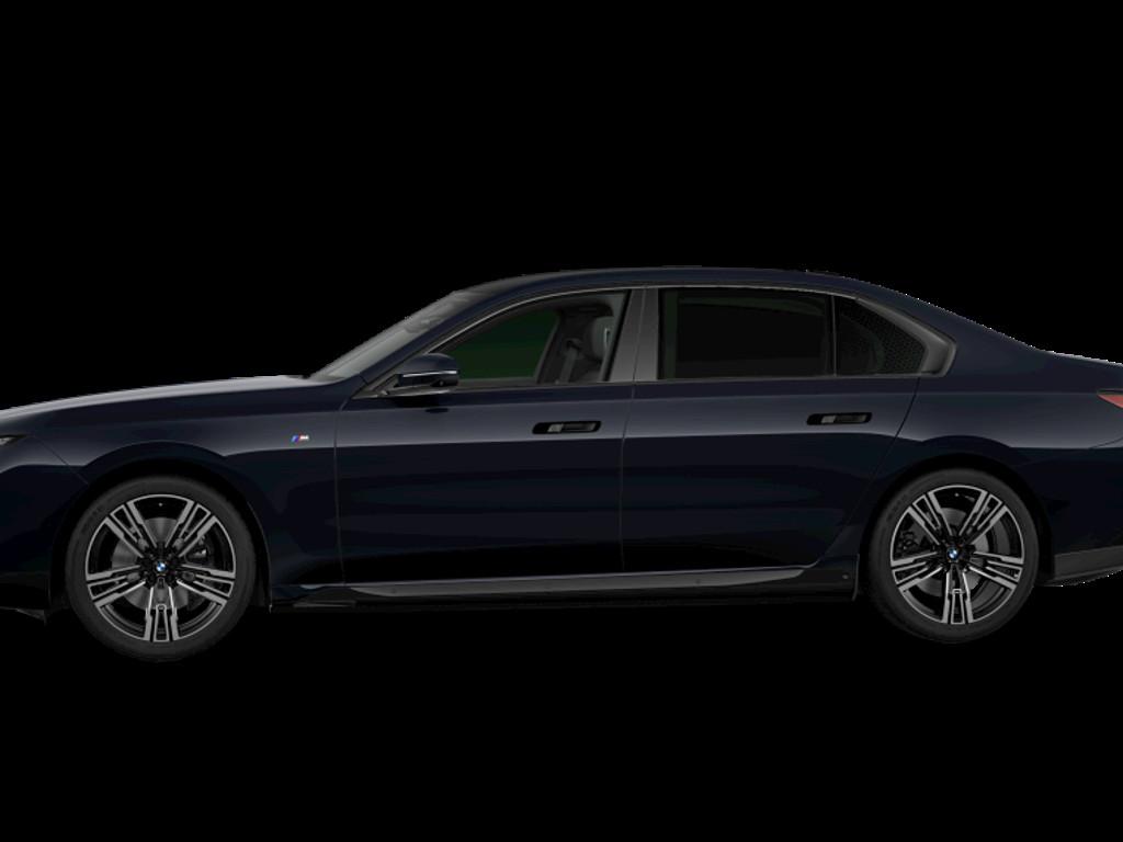 BMW i7
