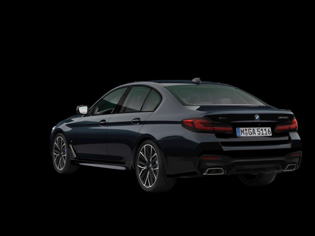 BMW M550