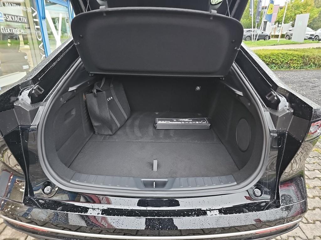 Mazda 6e